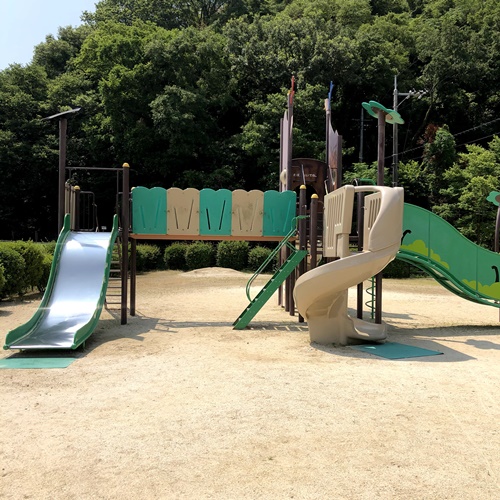 笠岡市の恐竜公園 笠岡カブトガニ博物館 の口コミ 恐竜好きにおすすめ 岡山県子供向け公園めぐり 穴場から人気スポットまで紹介